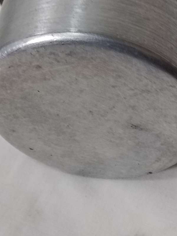 Aluminum shaker for the kitchen