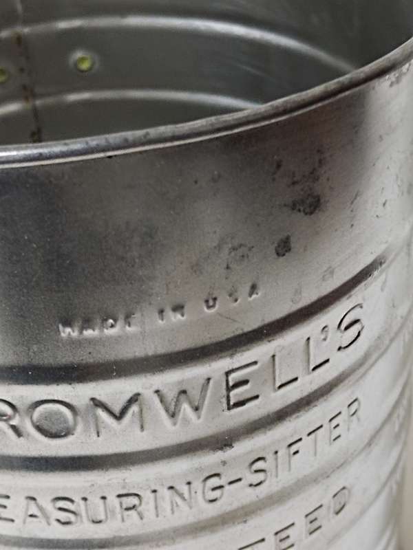 Bromwells measuring-sifter