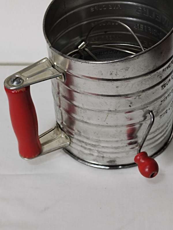 Bromwells measuring-sifter