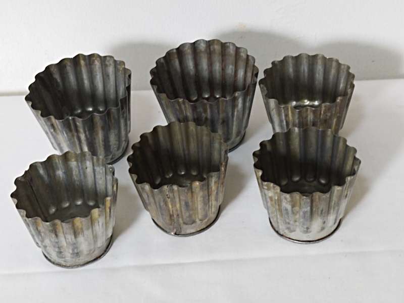 x17 Antique Molds