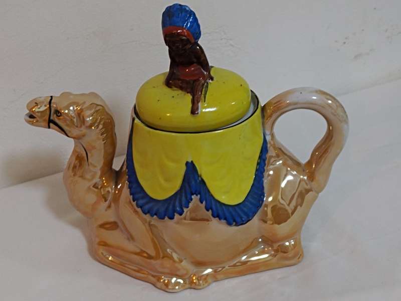 Camel teapot, Made in Japan