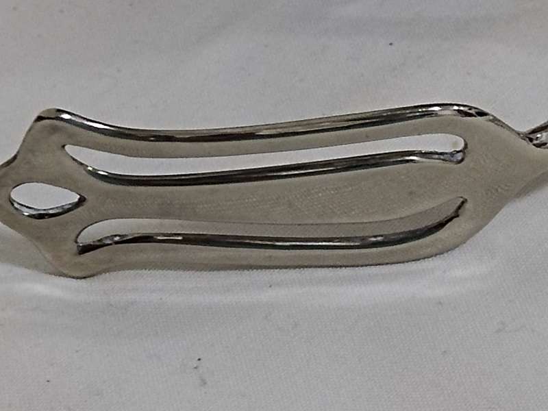 Silver plated bread/cake tongs Two Available Bid per item)