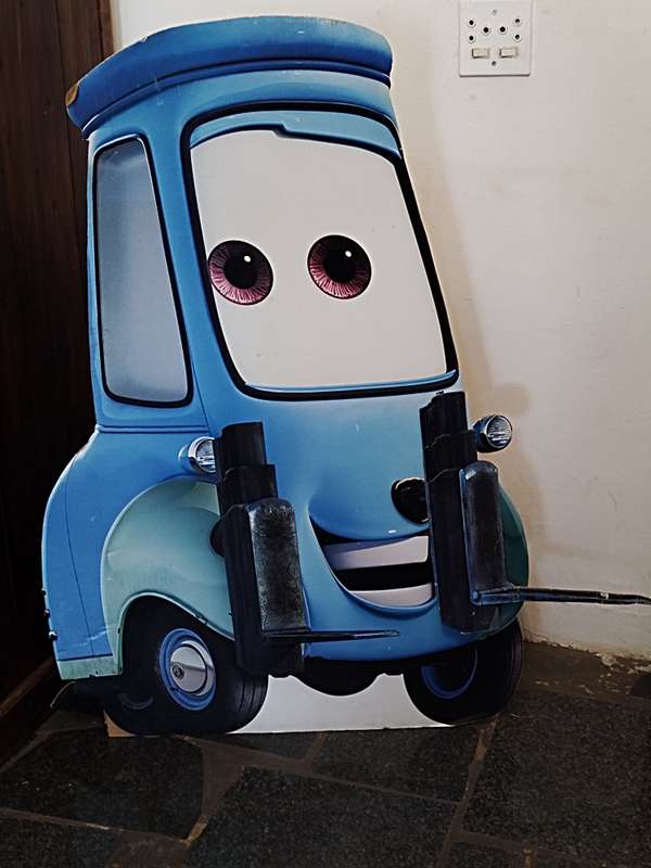 Guido, Alza Tutto forklift From the movie cars. Cinema display item