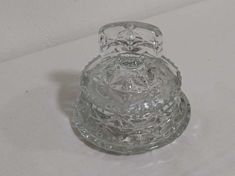 Stunning pressed glass trinket box