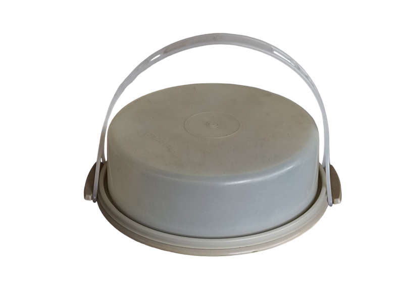 Vintage Tupperware cake/pie carrier