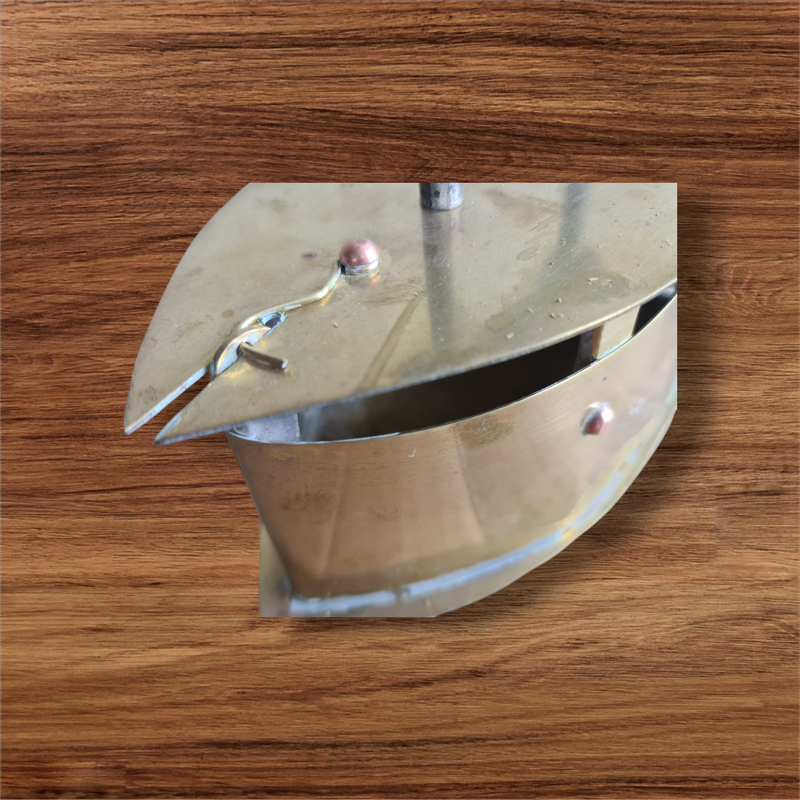 Brass coal iron: Only for display