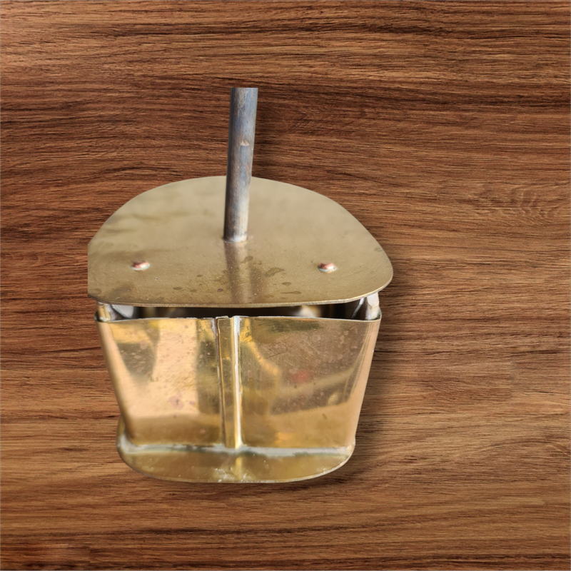 Brass coal iron: Only for display