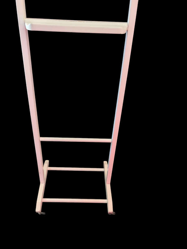 Reguitti Made in Italy. Mens Valet stand