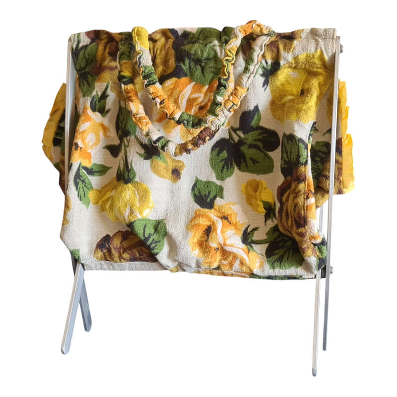 Sewing/knitting fold up holder