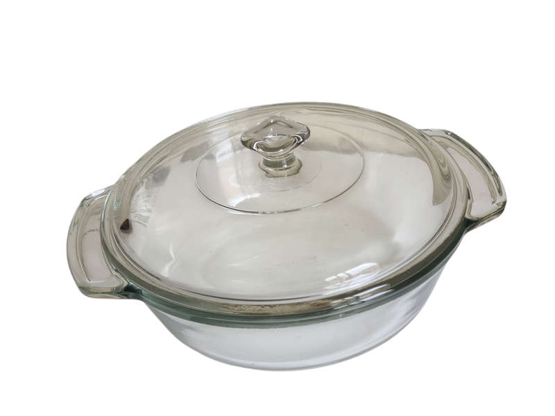 Anchor Ovenware Casserole dish