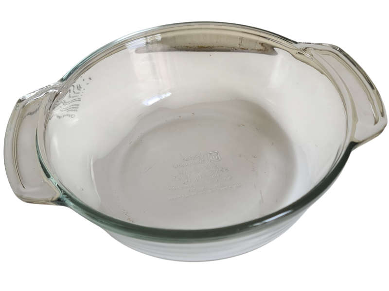 Anchor Ovenware Casserole dish