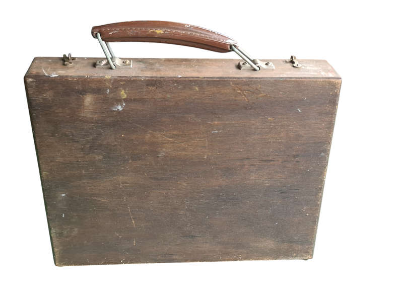 Small wooden painters case