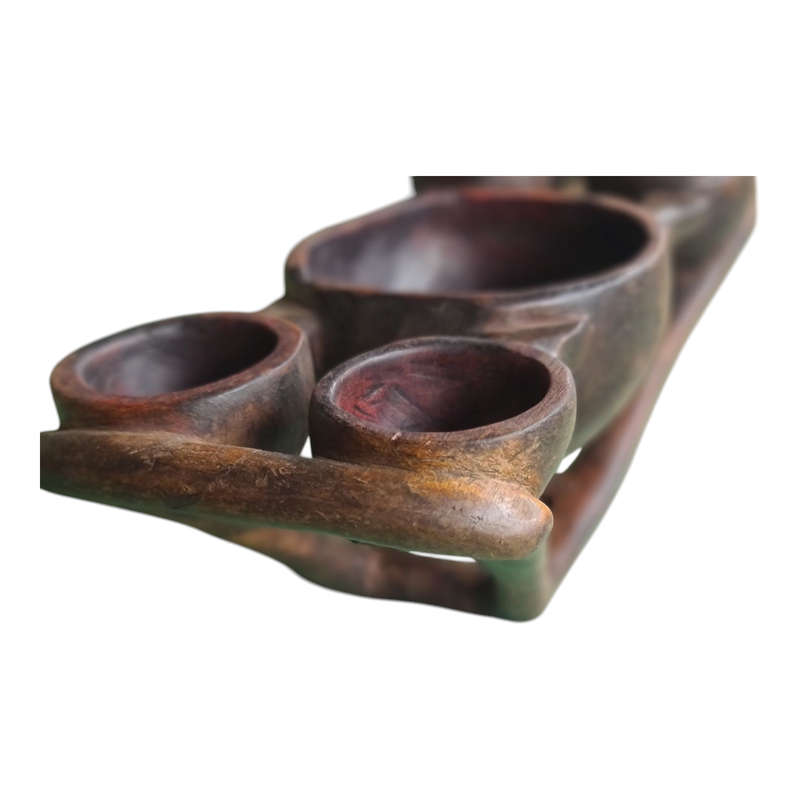 African: Wooden traditional serving bowl