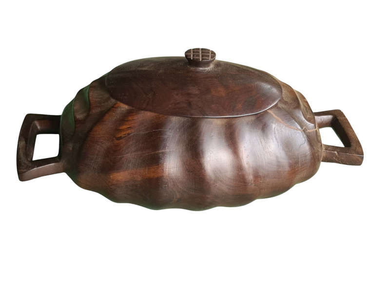 African: Wooden scollep serving bowl