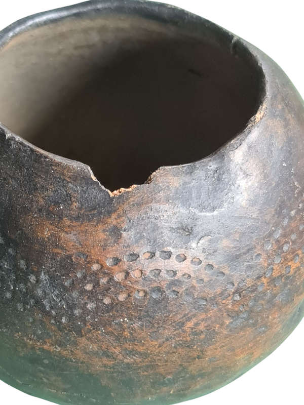 African: Ukhamba/Beer Pots, Zulu
