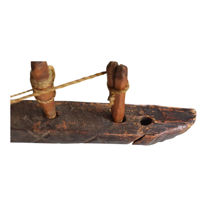 African guitar Kundi.