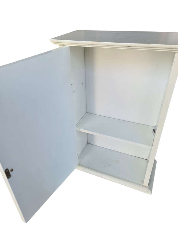 Small white bathroom cupboard