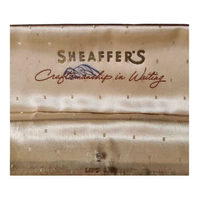 Vintage Sheaffer's pen Box