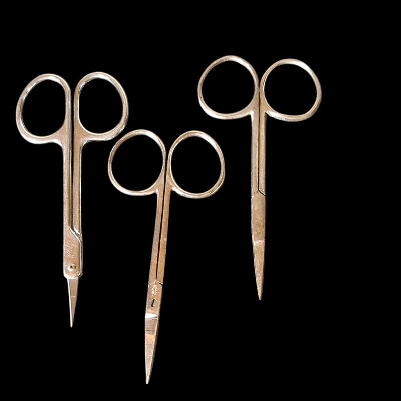 Vintage x3 Bow curved scissors