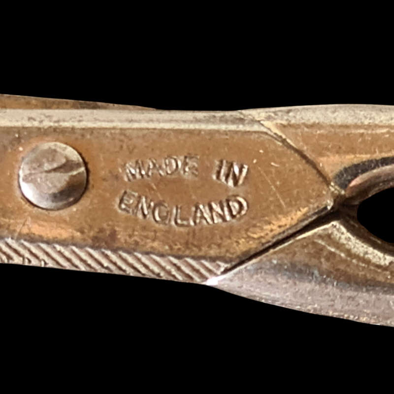 Vintage x2 Bow Curved scissor