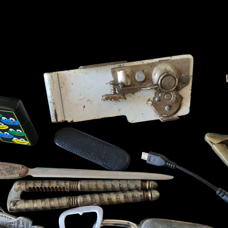 Mixed lot Man Cave/Bar Items