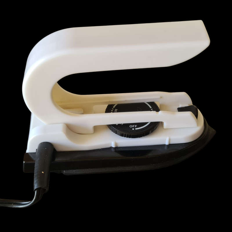 Vintage traveling Iron