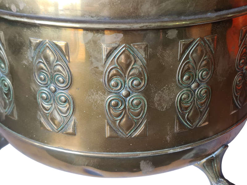 KDM Made In Holland Brass Arts and Craft Jardine.