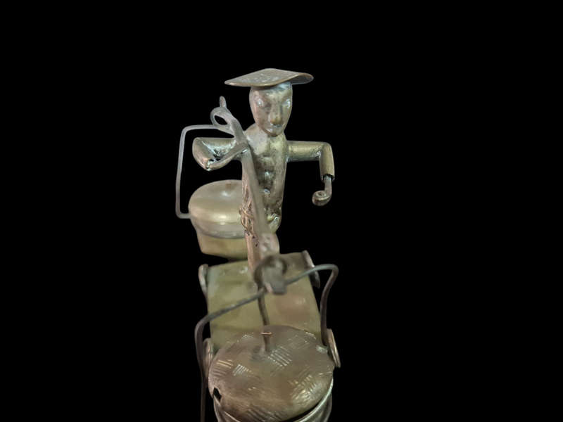 Chinese spice holder