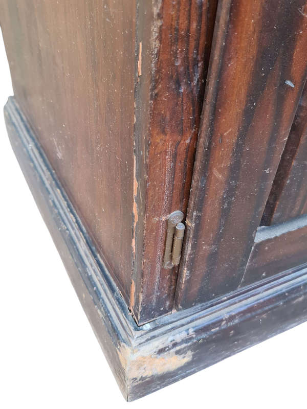 Vintage side board. Needs attention
