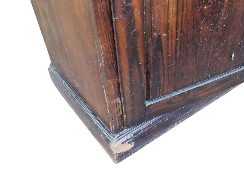 Vintage side board. Needs attention