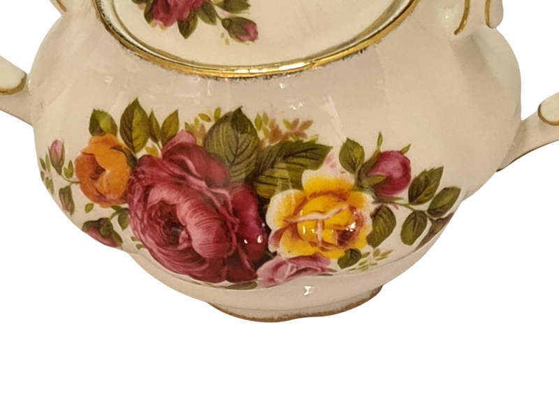 Fine Bone China "Cottage Rose" Made in Taiwan  sugar Bowl with lid