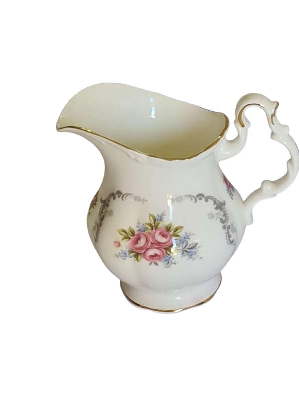 Royal Albert Tranquility 22 Piece teaset