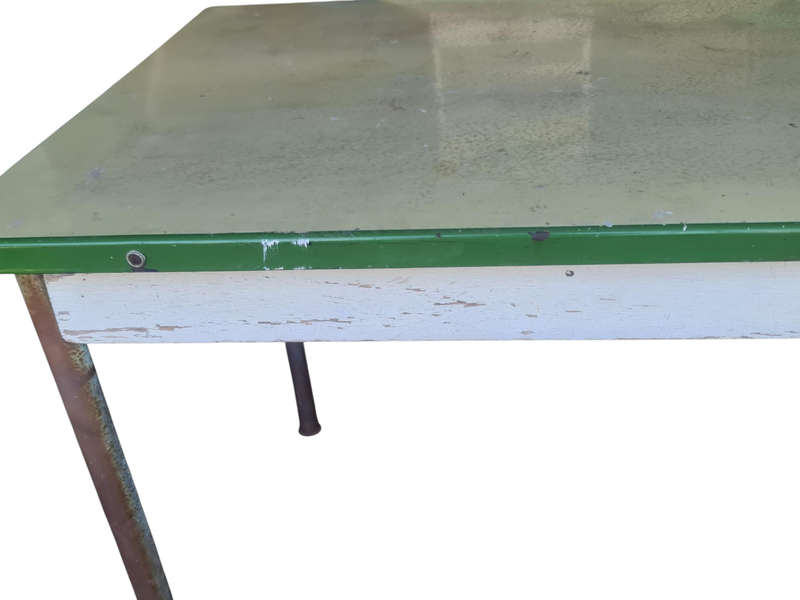 Kango Ware table with enamel top