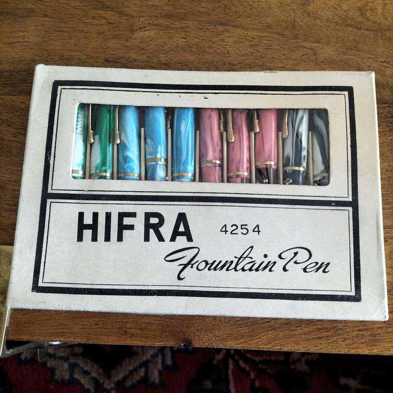 RARE HIFRA "4254" FOUNTAIN PENS.