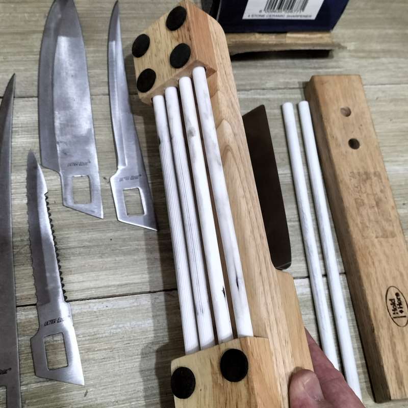ULTRA-EDGE BLADE CHANGER KNIFE SET, TWO CERAMIC KNIFE SHARPENER. RARE.