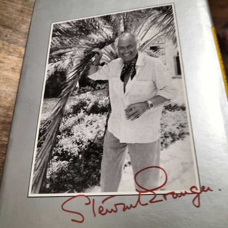 RARE COLLECTABLE BOOK. SIGNED COPY.