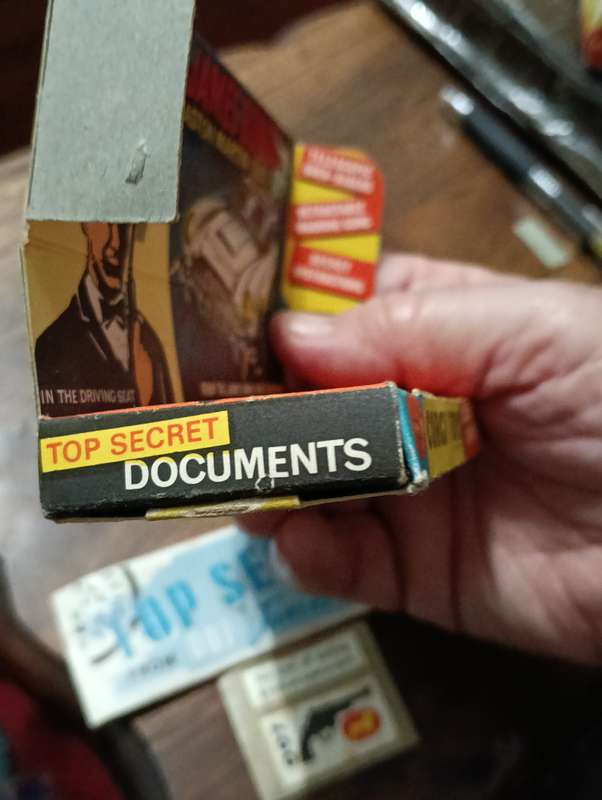CORGI 007  JAMES BOND CAR. BOX.