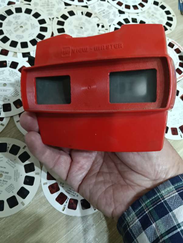 GAF VIEW - MASTER. TOY.