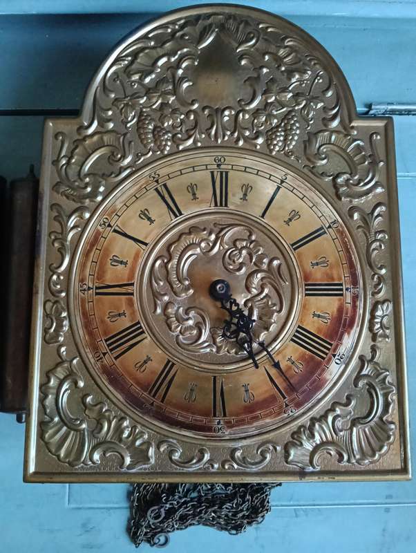 WALL CLOCK. MADE IN GERMANY.