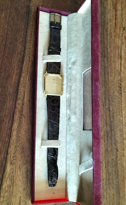 VINTAGE SEIKO MEN'S WATCH.