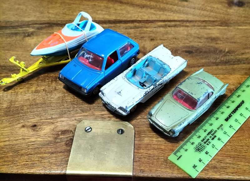 CORGI AND MATCHBOX TOYS.