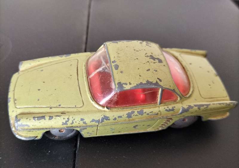 CORGI AND MATCHBOX TOYS.