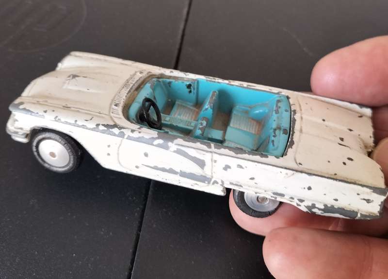 CORGI AND MATCHBOX TOYS.