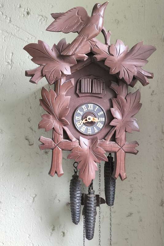 VINTAGE CUCKOO CLOCK.GERMANY.