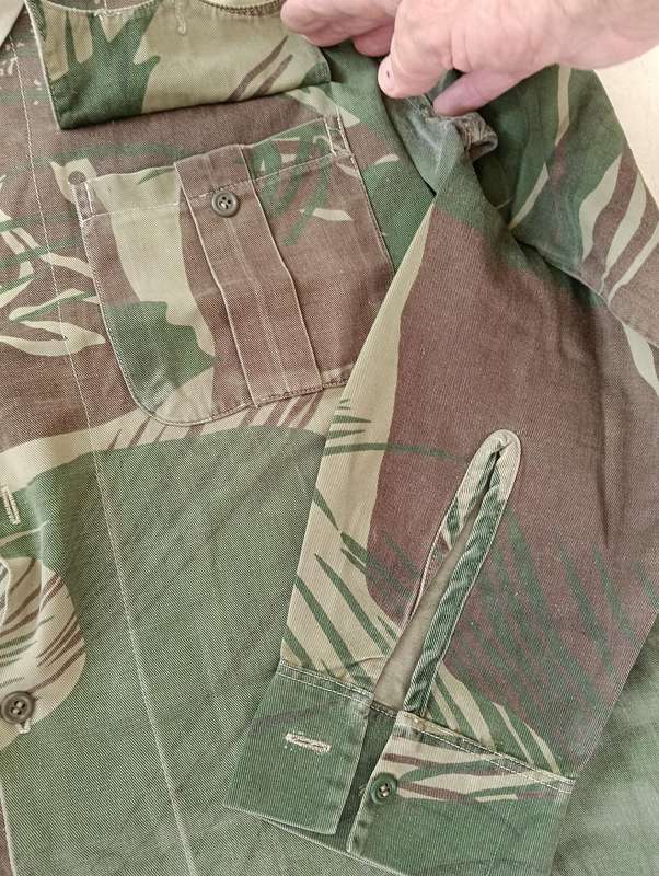 RHODESIA ARMY LONG SLEEVE SHIRT.