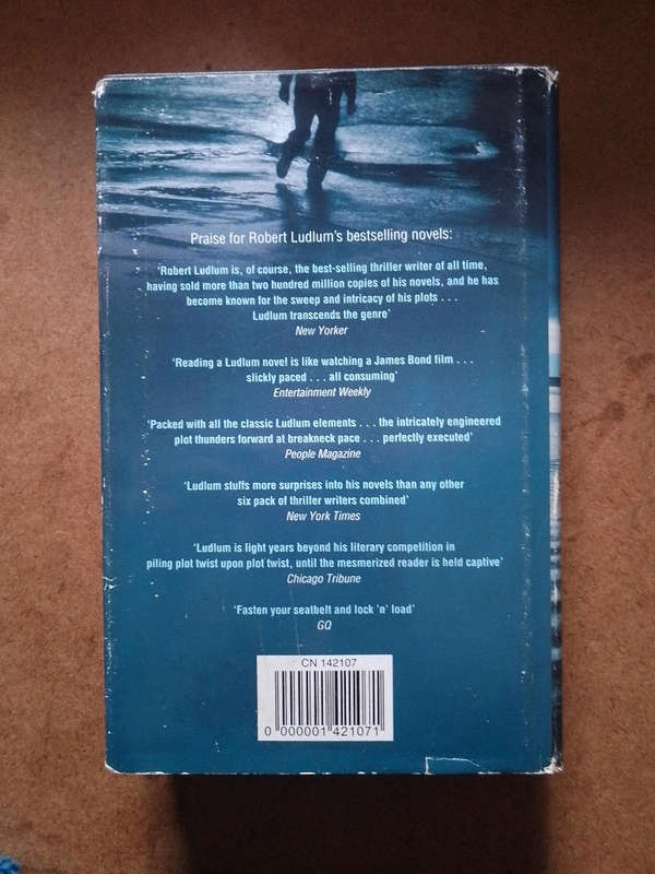 Robert Ludlum - the Ambler Warning
