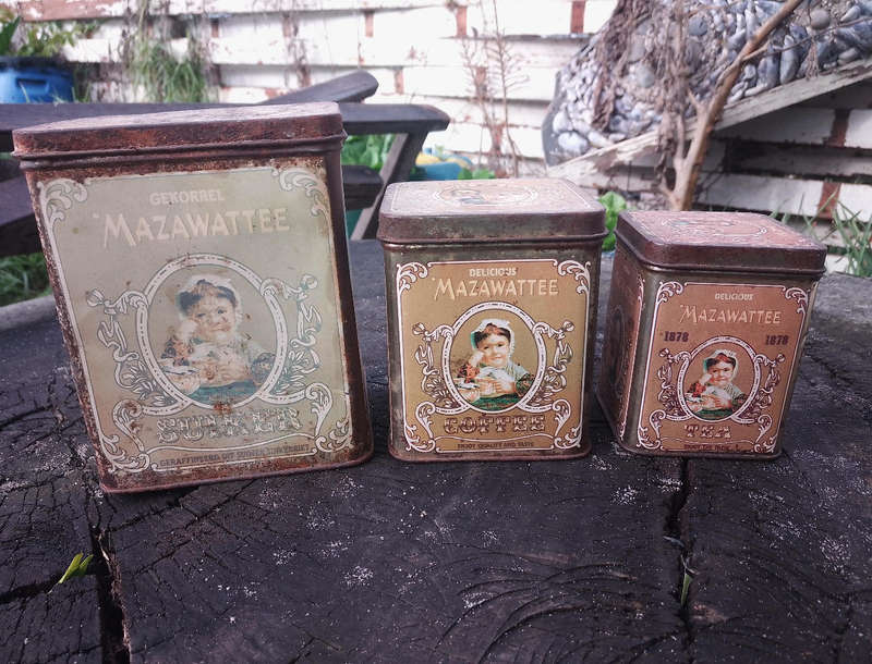 Mazawatee antique vintage collection