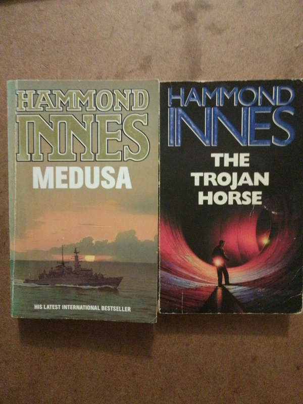 Hammond Innes - 2 books
