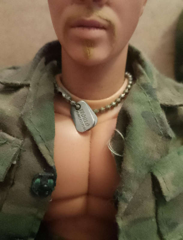 Vintage 1996 GI Joe US army Figurine + accessories  ( world peacekeepers )
