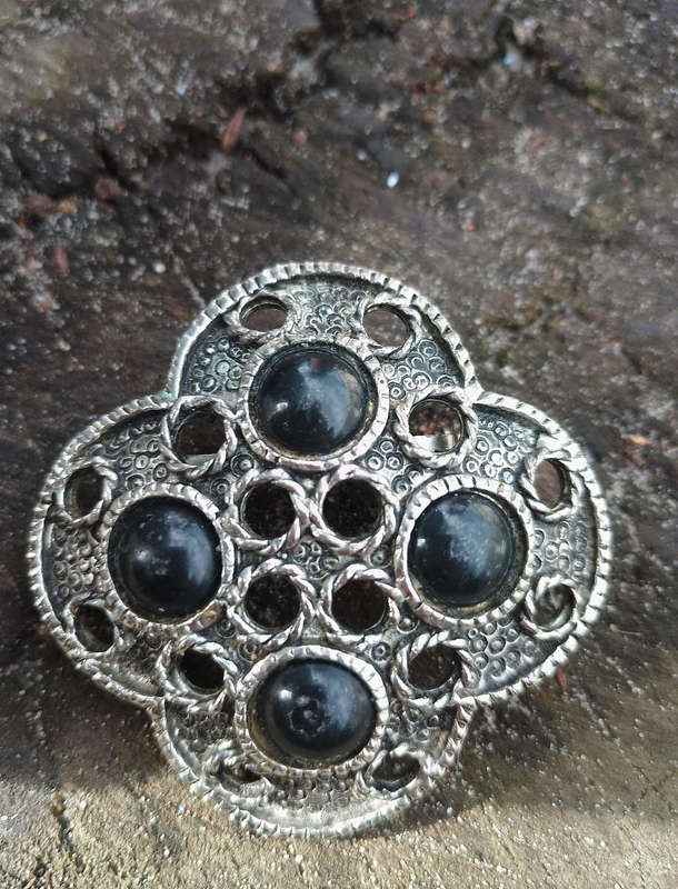 Vintage Brooch